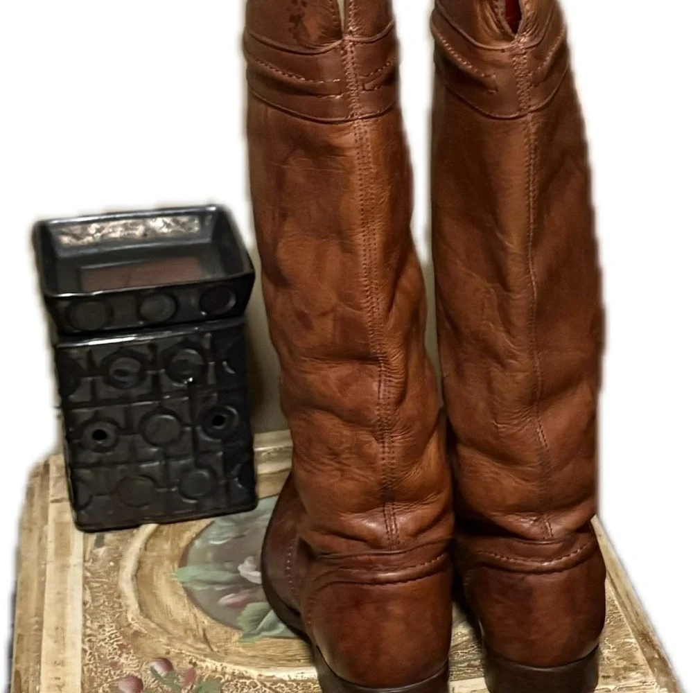 Frye Melissa Trapunto Beautiful Leather Boots Size 6 - Picture 5 of 9